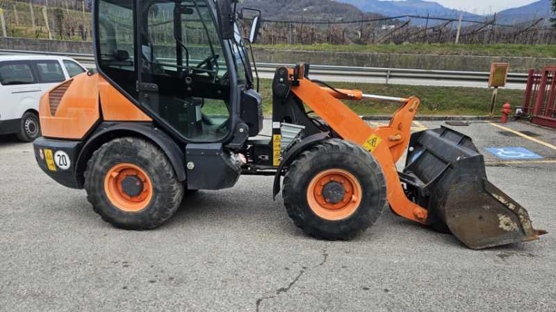 OmecoHub - KOMATSU WA70-7